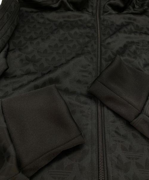 adidas Originals（アディダスオリジナル）adidas originals (アディダスオリジナル) モノグラムトラックジャケット ブラック サイズ:Mの古着・服飾アイテム