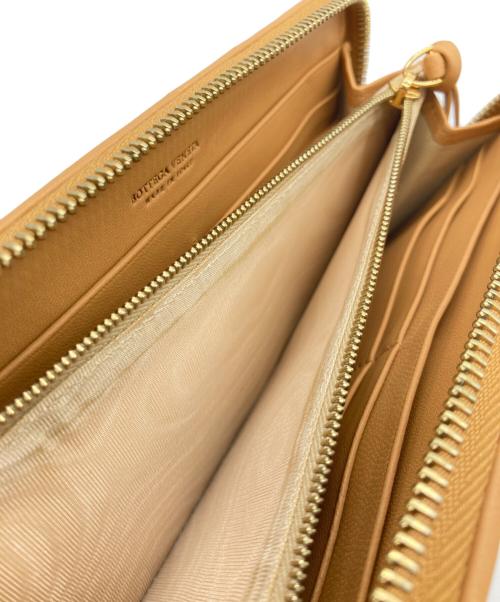 BOTTEGA VENETA（ボッテガベネタ）BOTTEGA VENETA (ボッテガベネタ) 長財布 キャメルの古着・服飾アイテム