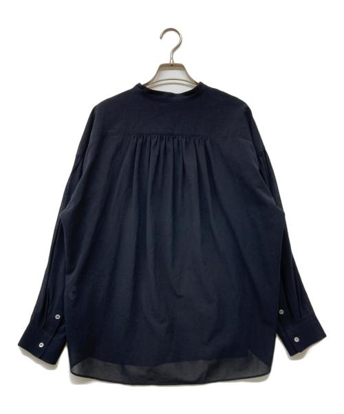FRAMeWORK（フレームワーク）FRAMeWORK (フレームワーク) 24SS コットンボイルギャザーバンドカラー ネイビー サイズ:-の古着・服飾アイテム