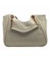 Salvatore Ferragamo (サルヴァトーレ フェラガモ) チェーントートバッグ アイボリー：16000円