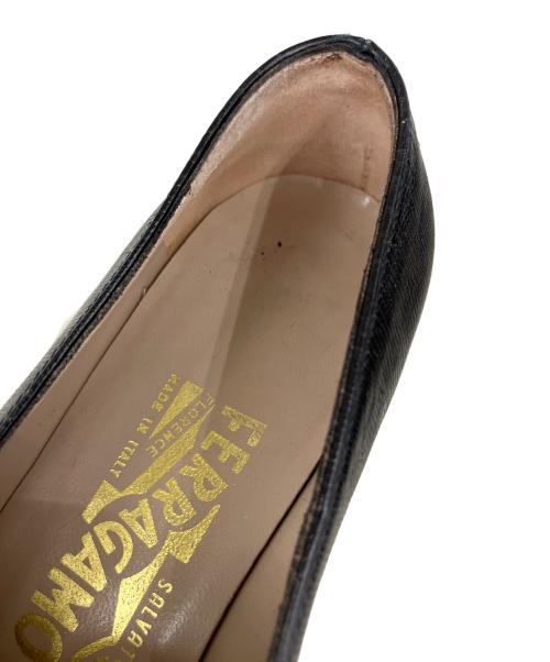 Salvatore Ferragamo（サルヴァトーレ フェラガモ）Salvatore Ferragamo (サルヴァトーレ フェラガモ) ガンチーニローファー ブラック サイズ:SIZE6の古着・服飾アイテム