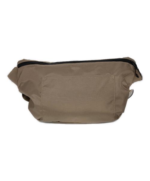 ear PAPILLONNER（イアパピヨネ）ear PAPILLONNER (イアパピヨネ) BURLAP OUTFITTER (バーラップアウトフィッター) レザーフラップジップショルダーバッグ ベージュ 未使用品の古着・服飾アイテム