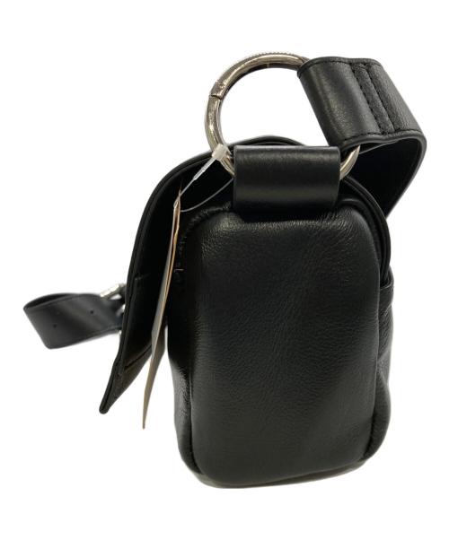 BEARDSLEY（ビアズリー）BEARDSLEY (ビアズリー) レザーボディバッグ ブラックの古着・服飾アイテム