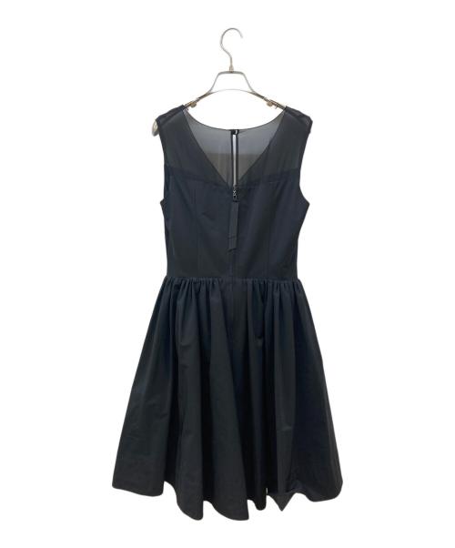 FOXEY NEWYORK（フォクシーニューヨーク）FOXEY NEWYORK (フォクシーニューヨーク) Vネックワンピース ブラック サイズ:SIZE 40の古着・服飾アイテム