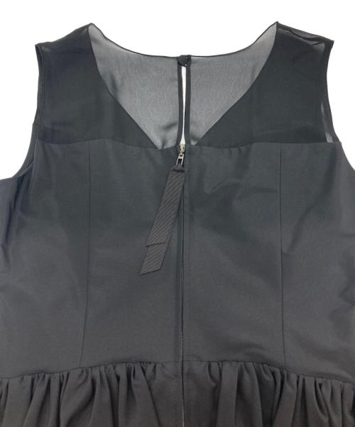 FOXEY NEWYORK（フォクシーニューヨーク）FOXEY NEWYORK (フォクシーニューヨーク) Vネックワンピース ブラック サイズ:SIZE 40の古着・服飾アイテム