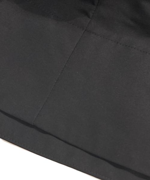 FOXEY NEWYORK（フォクシーニューヨーク）FOXEY NEWYORK (フォクシーニューヨーク) Vネックワンピース ブラック サイズ:SIZE 40の古着・服飾アイテム