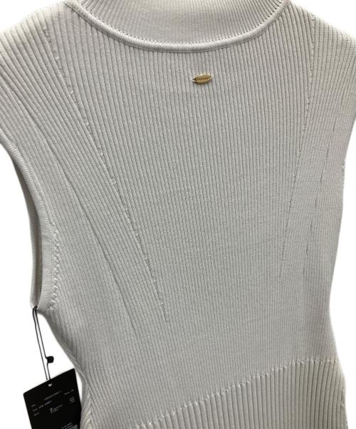 anuans（アニュアンス）anuans (アニュアンス) セミマーメイドニットワンピース アイスグレー サイズ:M 未使用品の古着・服飾アイテム