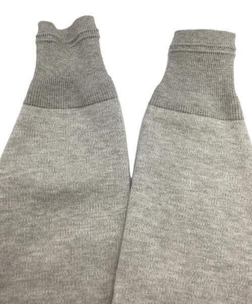 UN-USELESS（アンユーズレス）UN-USELESS (アンユーズレス) USL CREW NECK SWKNIT グレー サイズ:M 未使用品の古着・服飾アイテム