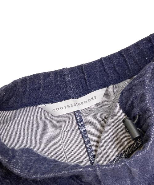COGTHEBIGSMOKE（コグザビッグスモーク）COGTHEBIGSMOKE (コグザビッグスモーク) WIDE-LEG TROUSERS インディゴ サイズ:-の古着・服飾アイテム