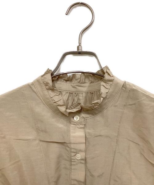 Spick and Span（スピック＆スパン）Spick and Span (スピックアンドスパン) コットンシルクティアードフリルスリーブブラウス ベージュ サイズ:FREEの古着・服飾アイテム