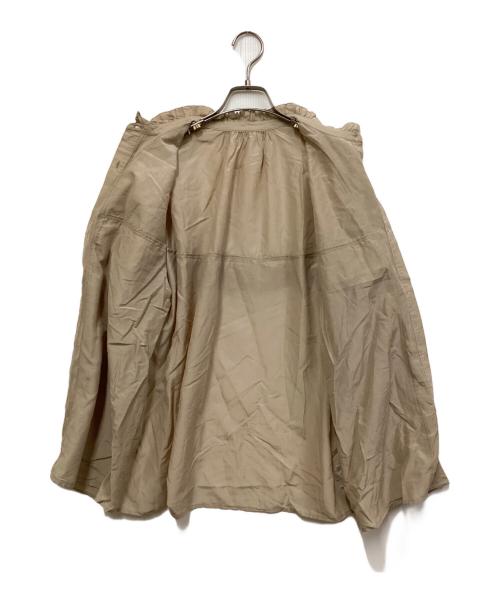 Spick and Span（スピック＆スパン）Spick and Span (スピックアンドスパン) コットンシルクティアードフリルスリーブブラウス ベージュ サイズ:FREEの古着・服飾アイテム