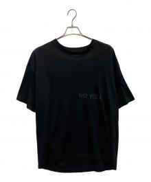stein（シュタイン）の古着「HELVETICA プリントtシャツ」｜ブラック