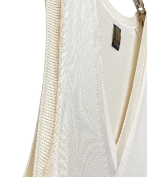 BATONER（バトナ―）BATONER (バトナ―) THE SEAISLAND COTTON V NECK ホワイト サイズ:1の古着・服飾アイテム