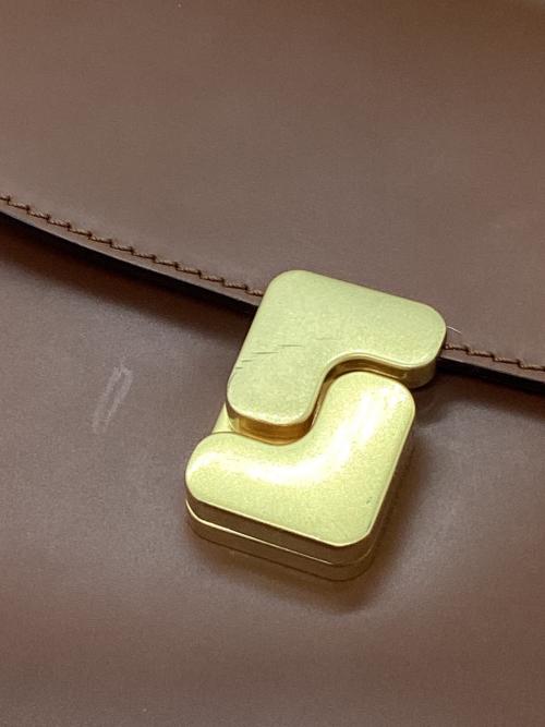 soeur（スール）SOEUR (スール) BELLISSIMA MINI レザーショルダーバッグ ブラウンの古着・服飾アイテム