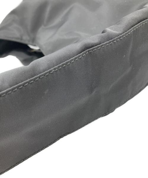 PRADA（プラダ）PRADA (プラダ) ワンショルダーバッグの古着・服飾アイテム