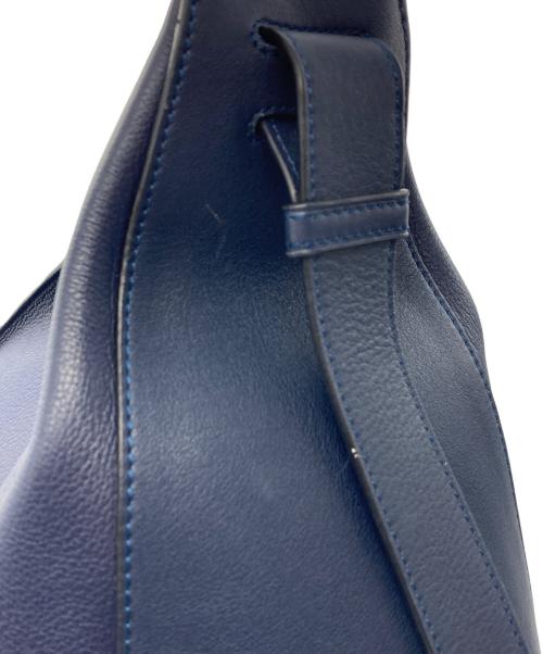 LOEWE（ロエベ）LOEWE (ロエベ) ワンショルダーバッグ ネイビーの古着・服飾アイテム