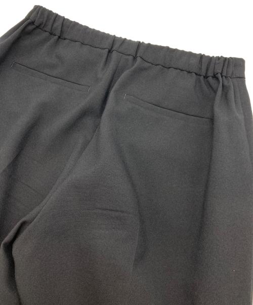 MARW UNITED ARROWS（マルゥ ユナイテッドアローズ）MARW UNITED ARROWS (マルゥ ユナイテッドアローズ) テーパードパンツ ブラック サイズ:38の古着・服飾アイテム