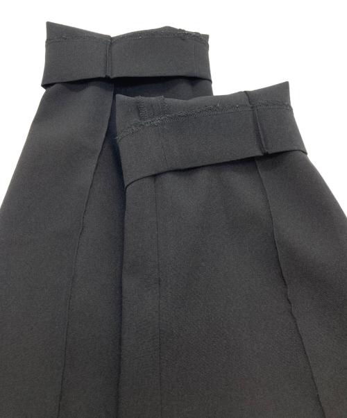 MARW UNITED ARROWS（マルゥ ユナイテッドアローズ）MARW UNITED ARROWS (マルゥ ユナイテッドアローズ) テーパードパンツ ブラック サイズ:38の古着・服飾アイテム