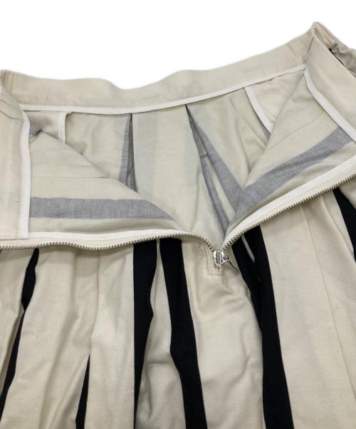 YORI（ヨリ）YORI (ヨリ) ストライプフレアスカート アイボリー サイズ:36の古着・服飾アイテム