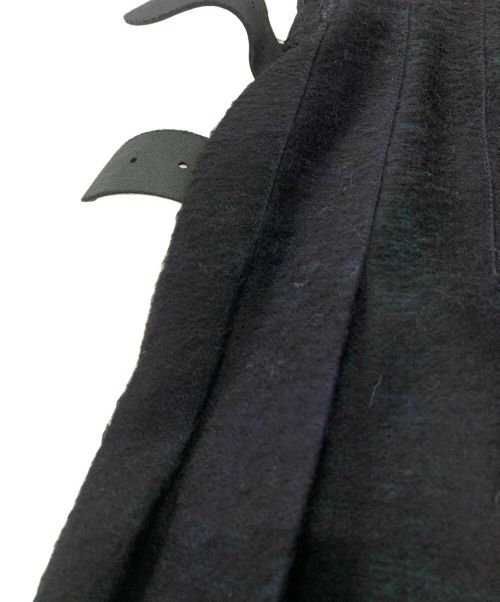 O'NEIL OF DUBLIN（オニールオブダブリン）O'NEIL OF DUBLIN (オニールオブダブリン) ラップスカート ネイビー サイズ:GB8の古着・服飾アイテム