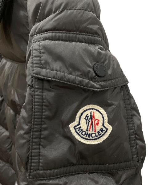 MONCLER（モンクレール）MONCLER (モンクレール) CHARPAL シャーパル ダウンコート グレー サイズ:1の古着・服飾アイテム