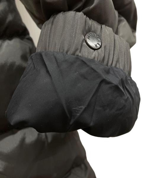 MONCLER（モンクレール）MONCLER (モンクレール) CHARPAL シャーパル ダウンコート グレー サイズ:1の古着・服飾アイテム