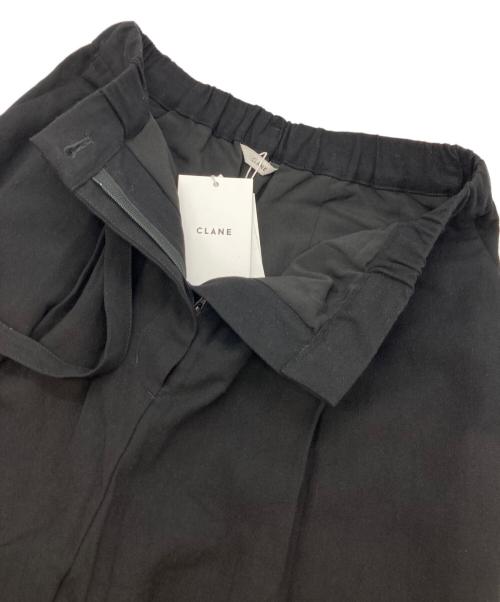 CLANE（クラネ）CLANE (クラネ) BELTED LOOSE STRAIGHT PANTS ブラック サイズ:1 未使用品の古着・服飾アイテム