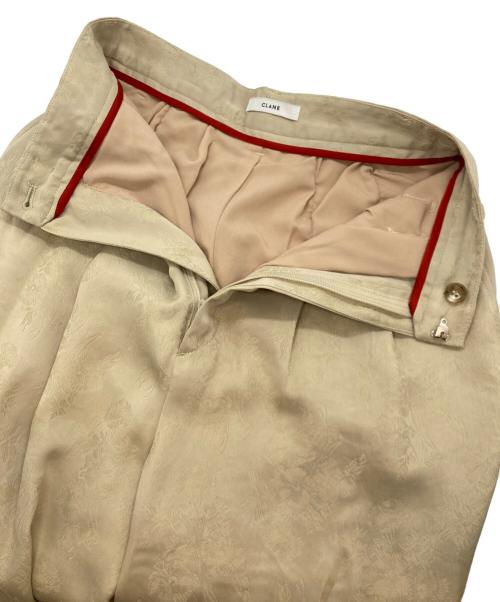 CLANE（クラネ）CLANE (クラネ) BOTANICALS JACQUARD PANTS ベージュの古着・服飾アイテム