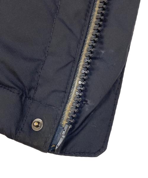 BOSS HUGO BOSS（ボス ヒューゴボス）BOSS HUGO BOSS (ボス ヒューゴボス) ダウンジャケット ネイビー サイズ:44の古着・服飾アイテム