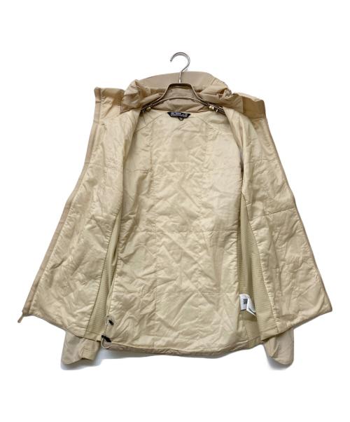 ARC'TERYX（アークテリクス）ARC'TERYX (アークテリクス) 22AW ATOM LIGHTWEIGHT HOODY W ベージュ サイズ:Sの古着・服飾アイテム