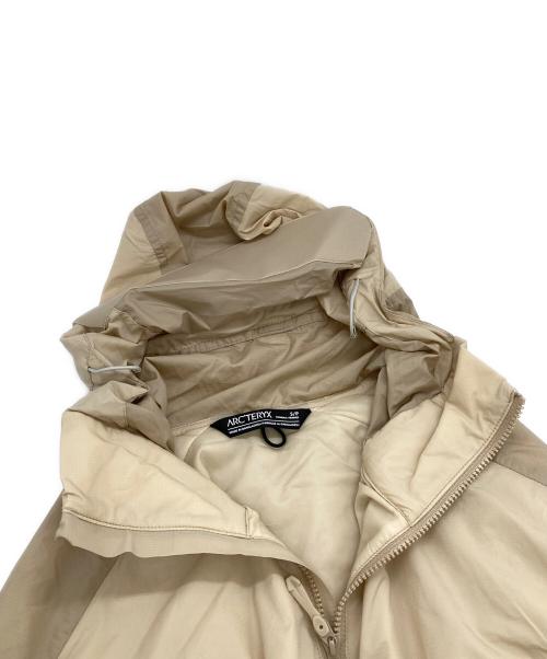 ARC'TERYX（アークテリクス）ARC'TERYX (アークテリクス) 22AW ATOM LIGHTWEIGHT HOODY W ベージュ サイズ:Sの古着・服飾アイテム