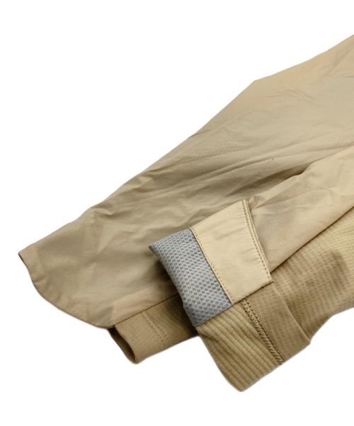 ARC'TERYX（アークテリクス）ARC'TERYX (アークテリクス) 22AW ATOM LIGHTWEIGHT HOODY W ベージュ サイズ:Sの古着・服飾アイテム