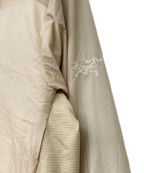 ARC'TERYX（アークテリクス）ARC'TERYX (アークテリクス) 22AW ATOM LIGHTWEIGHT HOODY W ベージュ サイズ:Sの古着・服飾アイテム