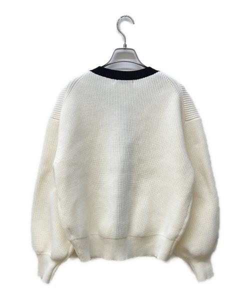 JUSGLITTY（ジャスグリッティー）JUSGLITTY (ジャスグリッティー) 配色マルチ釦カーデ ホワイト サイズ:2の古着・服飾アイテム