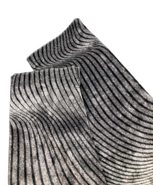 MAISON SPECIAL（メゾンスペシャル）MAISON SPECIAL (メゾンスペシャル) Handout Crash Velor Tops グレー サイズ:FREEの古着・服飾アイテム