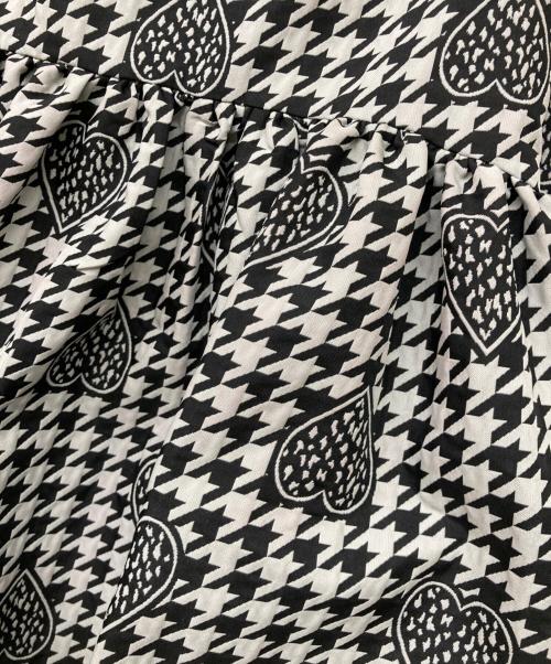 Maglie le cassetto（マーリエ ル カセット）Maglie le cassetto (マーリエ ル カセット) 千鳥×ハートジャガードスカート ブラック サイズ:5の古着・服飾アイテム