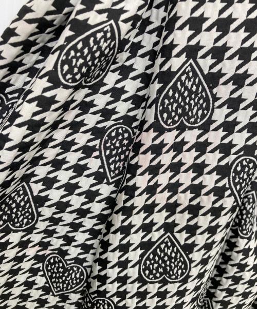 Maglie le cassetto（マーリエ ル カセット）Maglie le cassetto (マーリエ ル カセット) 千鳥×ハートジャガードスカート ブラック サイズ:5の古着・服飾アイテム