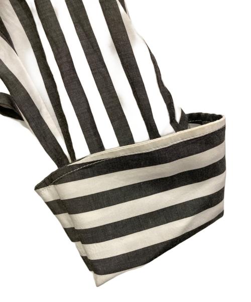 Adam et Rope（アダム エ ロペ）Adam et Rope (アダム エ ロペ) ウエストシェイプギャザーシャツ グレー サイズ:FREEの古着・服飾アイテム