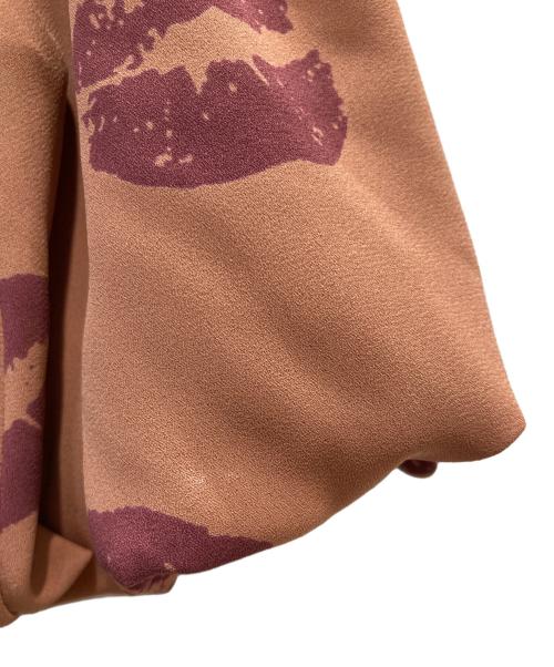 HER LIP TO（ハーリップトゥ）HER LIP TO (ハーリップトゥ) Lip-print Wrap Dress レッド サイズ:Fの古着・服飾アイテム