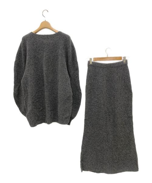 Plage（プラージュ）Plage (プラージュ) ブークレーヤーン 5Gニットアップ グレー サイズ:ＳＩＺＥ　ＦＲＥＥの古着・服飾アイテム