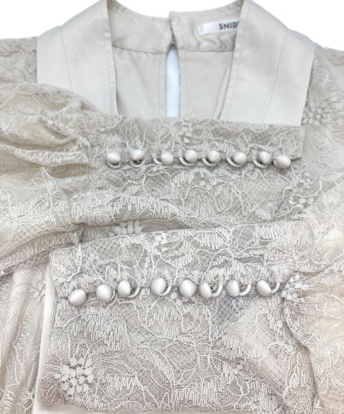 Snidel（スナイデル）Snidel (スナイデル) パフスリーブレースドレス ベージュ サイズ:1 未使用品の古着・服飾アイテム