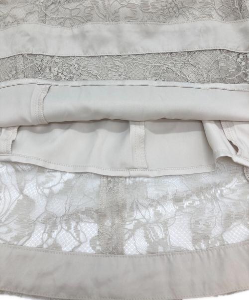 Snidel（スナイデル）Snidel (スナイデル) パフスリーブレースドレス ベージュ サイズ:1 未使用品の古着・服飾アイテム