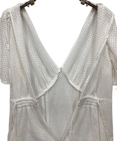 FRAY ID（フレイ アイディー）FRAY ID (フレイ アイディー) カットワークレースフレアスリーブワンピ ホワイトの古着・服飾アイテム