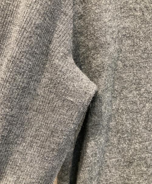 自由区（ジユウク）自由区 (ジユウク) ウールニットコンビジャージーVネック ワンピース グレー サイズ:40の古着・服飾アイテム