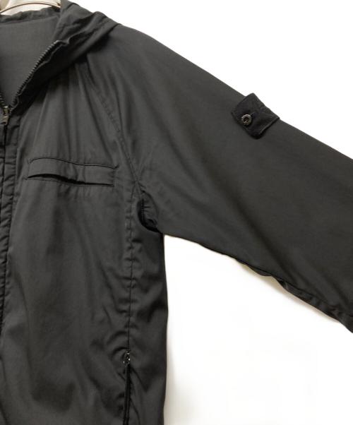 STONE ISLAND（ストーンアイランド）STONE ISLAND (ストーンアイランド) Ghost Reversible Hooded Jacket ブラック サイズ:Mの古着・服飾アイテム