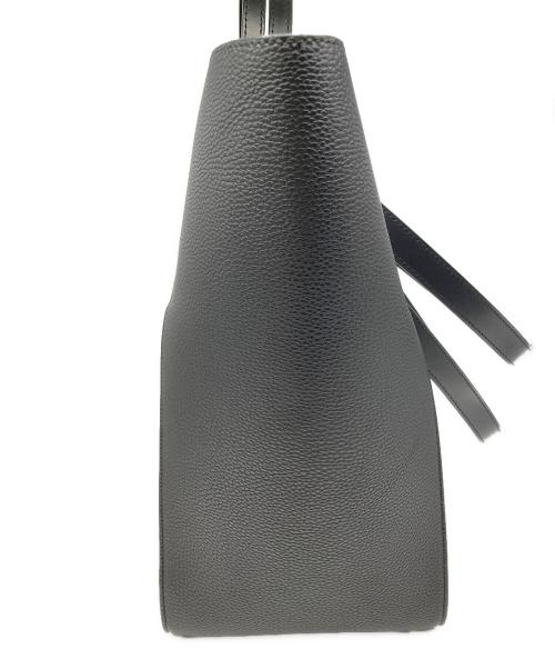 E'POR（ロペ エポール）E'POR (ロペ エポール) BUTTERFLY BAG A4トート ブラックの古着・服飾アイテム