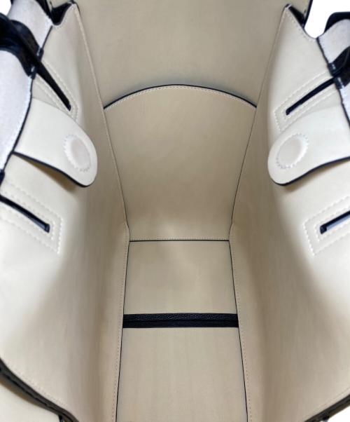 E'POR（ロペ エポール）E'POR (ロペ エポール) BUTTERFLY BAG A4トート ブラックの古着・服飾アイテム