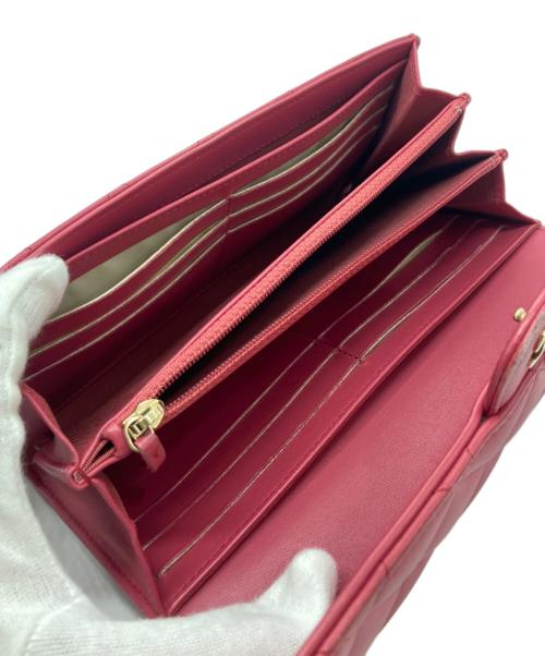 CHANEL（シャネル）CHANEL (シャネル) 3つ折り財布 ピンクの古着・服飾アイテム