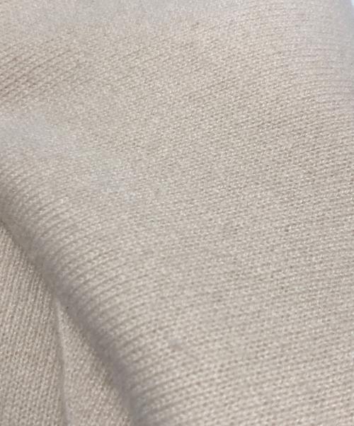 ASAUCE MELER（アソースメレ）ASAUCE MELER (アソースメレ) シームレストライアングルカシミヤニットストール ベージュの古着・服飾アイテム