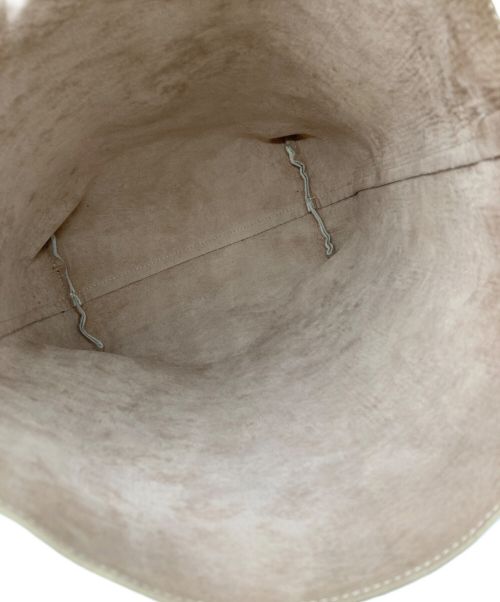 RIEMPIRE（リエンピーレ）RIEMPIRE (リエンピーレ) 2way ソフトレザーショルダーバッグ ホワイト サイズ:表記なしの古着・服飾アイテム